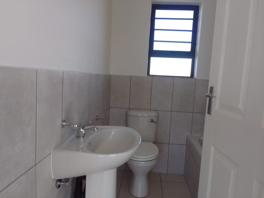 2 Bedroom Property for Sale in Lourierpark Free State